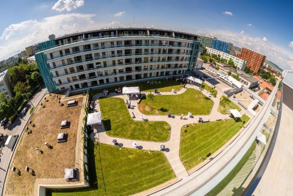 Eriss Studio Suite - Ozone Building Apartment Cluj-Napoca Extérieur photo